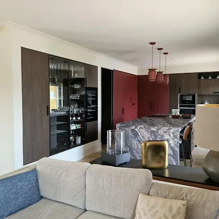 Atelier De - 6p Avec Parking Gratuit&terrasse Appartement