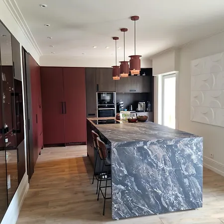 Atelier De - 6p Avec Parking Gratuit & Terrasse *