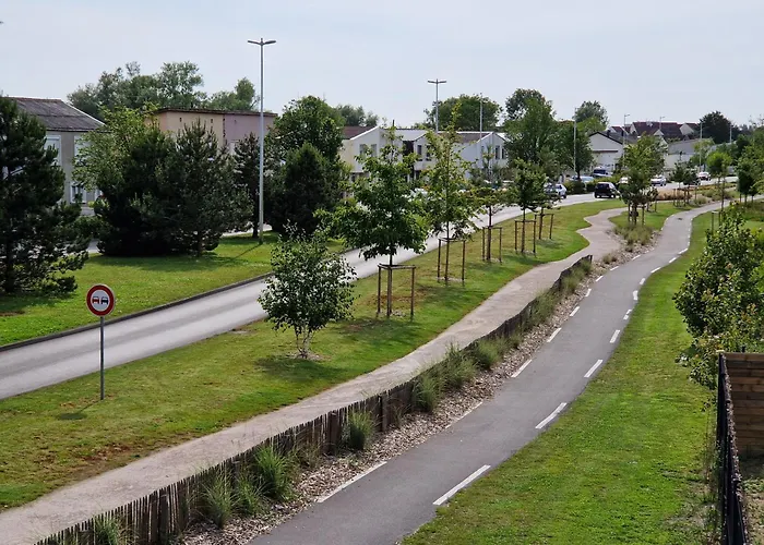 Atelier De - 6p Avec Parking Gratuit & Terrasse