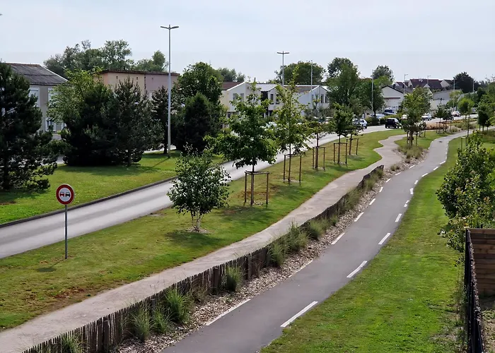 Appartement Atelier De - 6p Avec Parking Gratuit&terrasse *